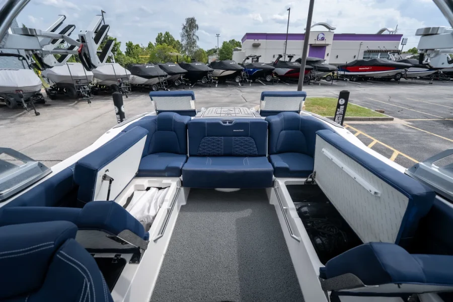 2021-mastercraft-x24-143583-image13.webp