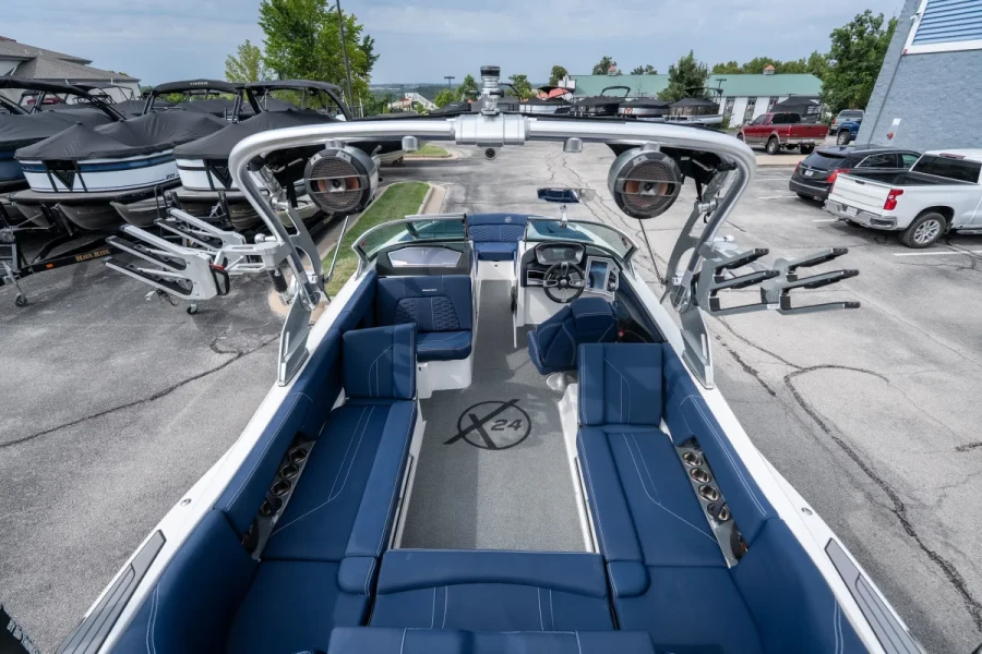 2021-mastercraft-x24-143583-image15.webp