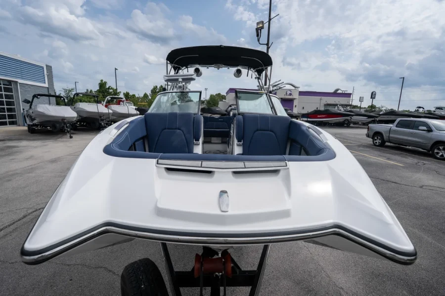 2021-mastercraft-x24-143583-image17.webp