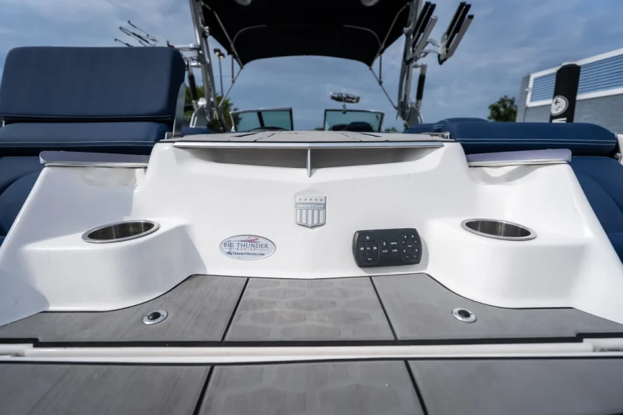 2021-mastercraft-x24-143583-image7.webp