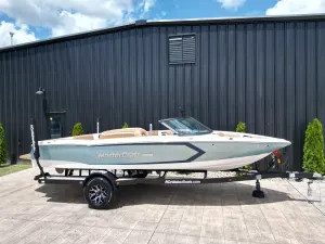 2023-mastercraft-prostar-143584-image0.webp