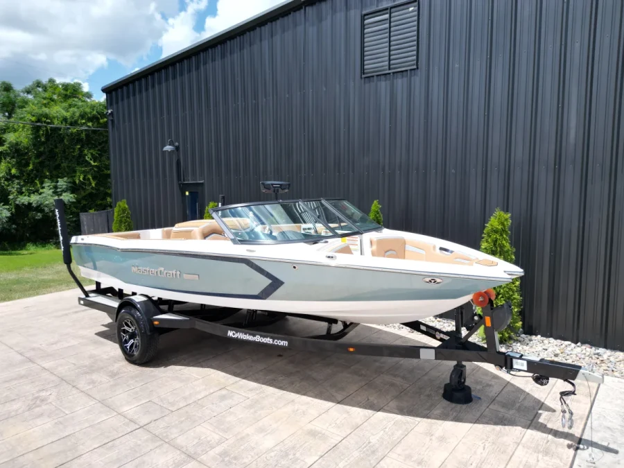 2023-mastercraft-prostar-143584-image13.webp