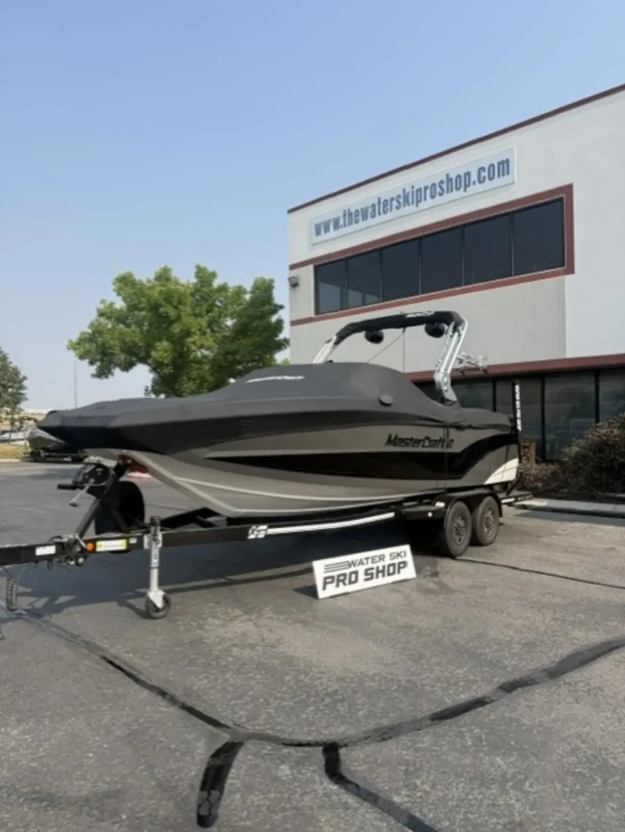 2019-mastercraft-xt22-143593-image14.webp