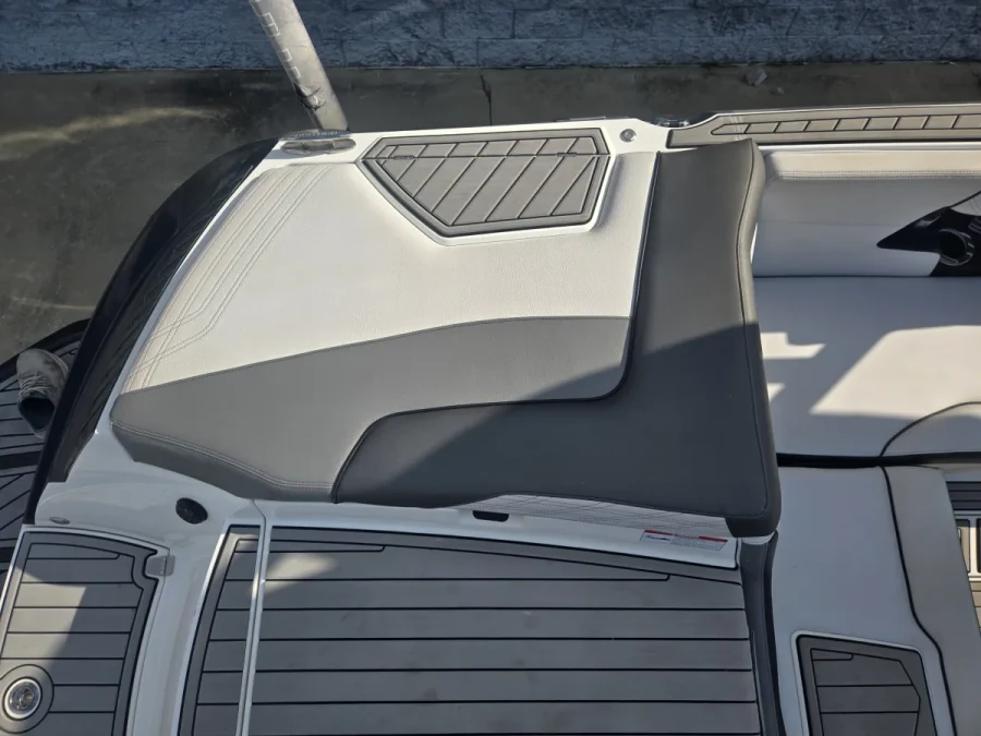 2018-nautique-g25-143595-image10.webp