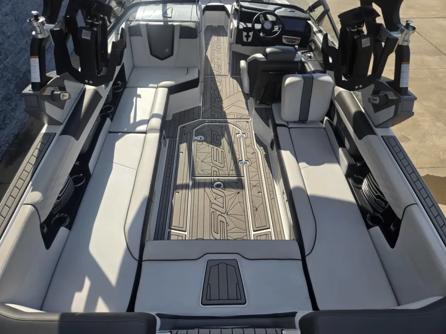 2018-nautique-g25-143595-image11.webp