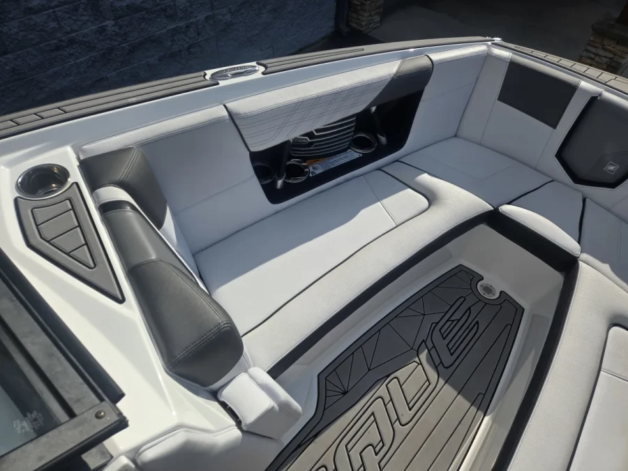 2018-nautique-g25-143595-image5.webp