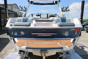 2026-malibu-wakesetter-22-lsv-143601-image7.webp