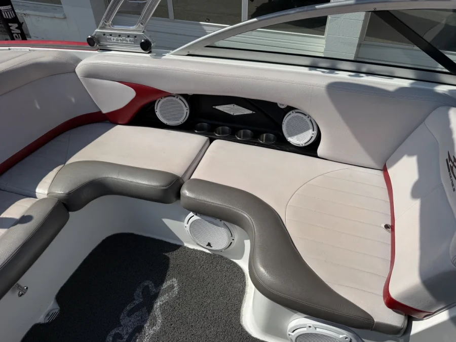 2006-mastercraft-x-star-143603-image10.webp