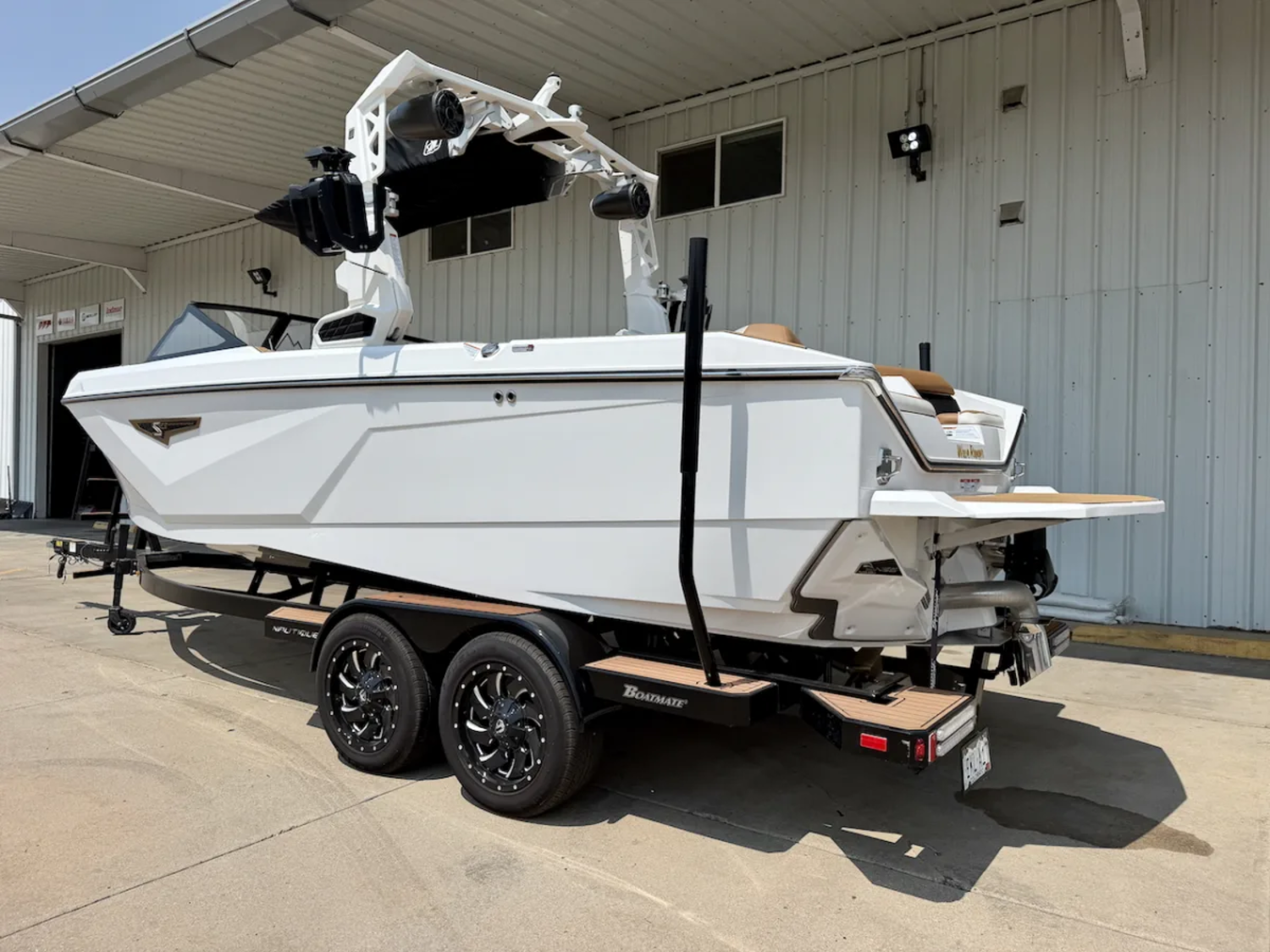 2023 Nautique S23