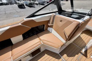 2023-nautique-s23-143609-image21.webp