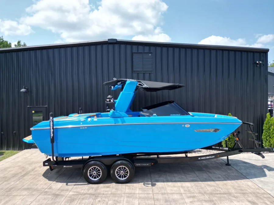 2024-nautique-g23-143610-image1.webp