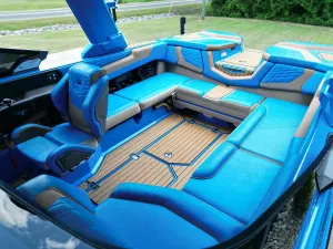 2024-nautique-g23-143610-image6.webp