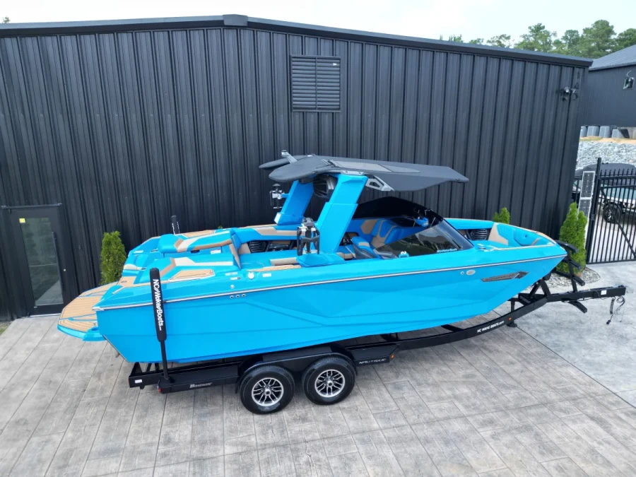 2024-nautique-g23-143610-image7.webp