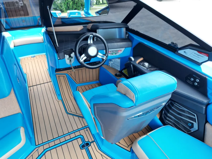 2024-nautique-g23-143610-image9.webp