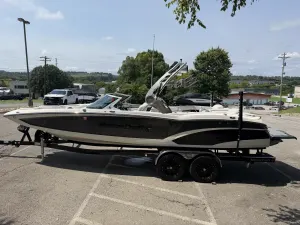 2018-mastercraft-x46-143612-image4.webp