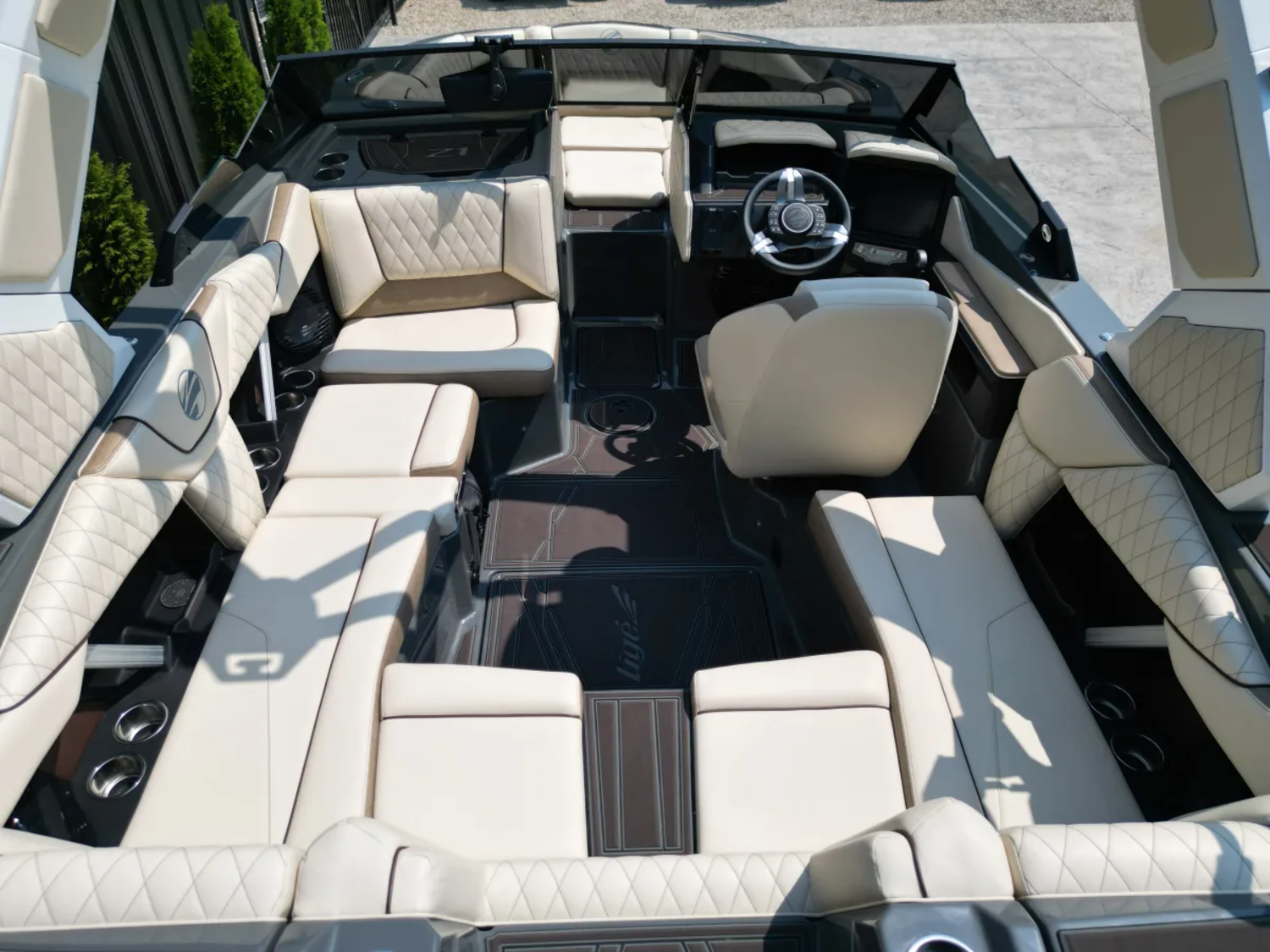 2027 Tige Z1