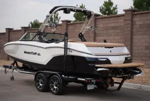 2021-mastercraft-nxt22-143621-image1.webp