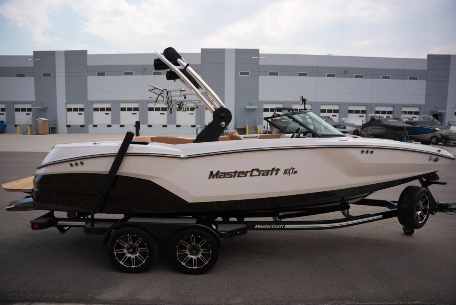 2021 MasterCraft NXT22