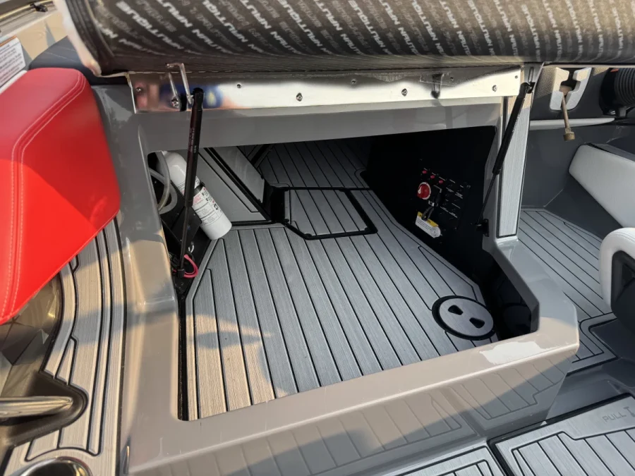 2024-nautique-ski-nautique-143624-image3.webp