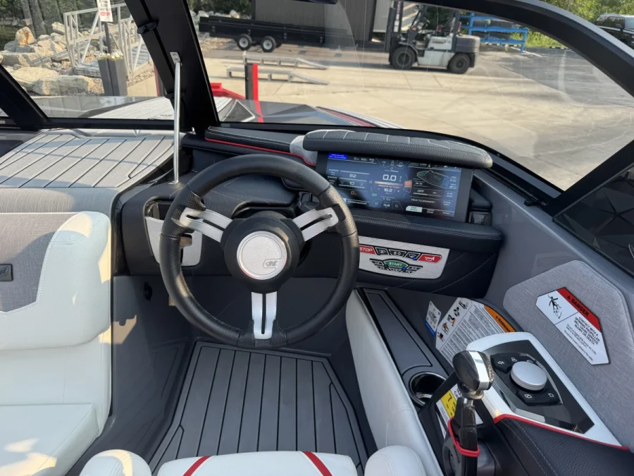 2024-nautique-ski-nautique-143624-image7.webp