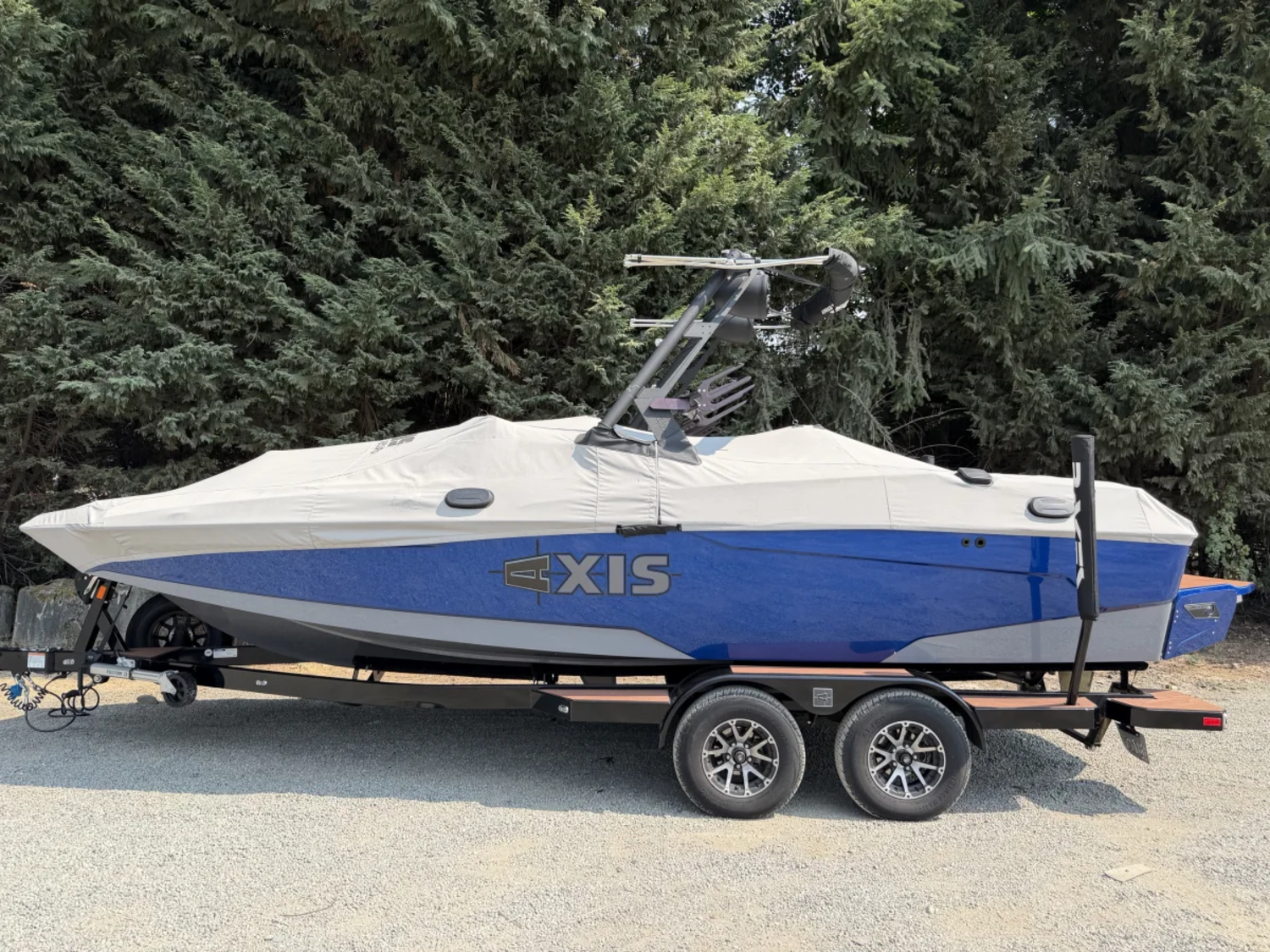 2022 Axis A22