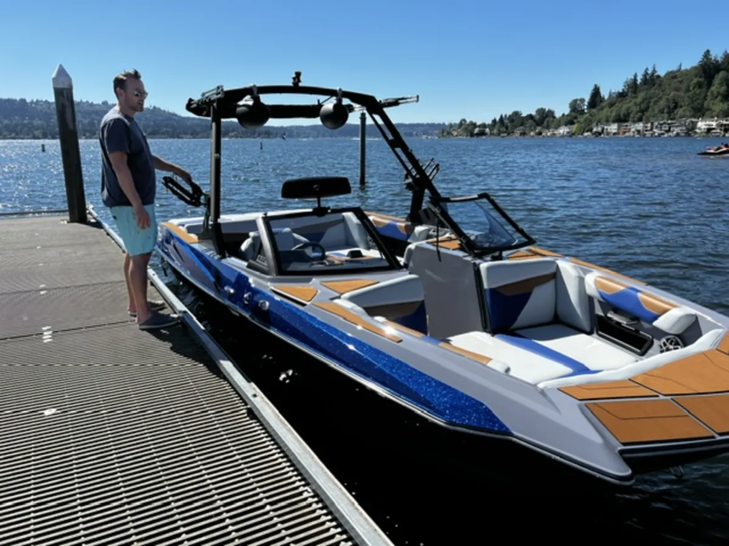 2022 Axis A22