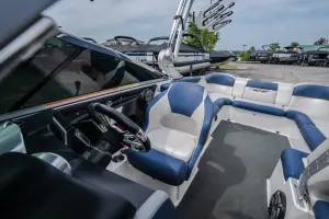 2012-mastercraft-x55-143630-image8.webp