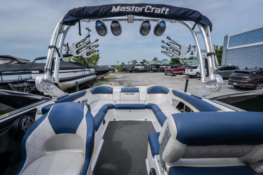 2012-mastercraft-x55-143630-image9.webp