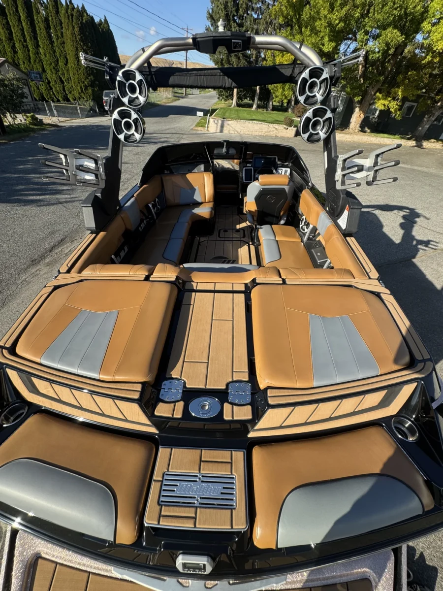 2020-malibu--wakesetter-23-mxz-143633-image6.webp