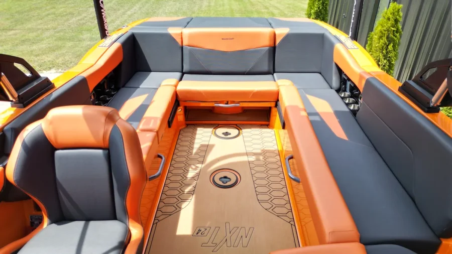 2022-mastercraft-nxt24-143635-image12.webp