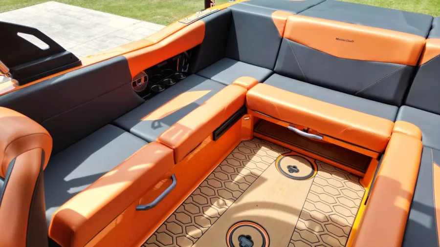 2022-mastercraft-nxt24-143635-image6.webp