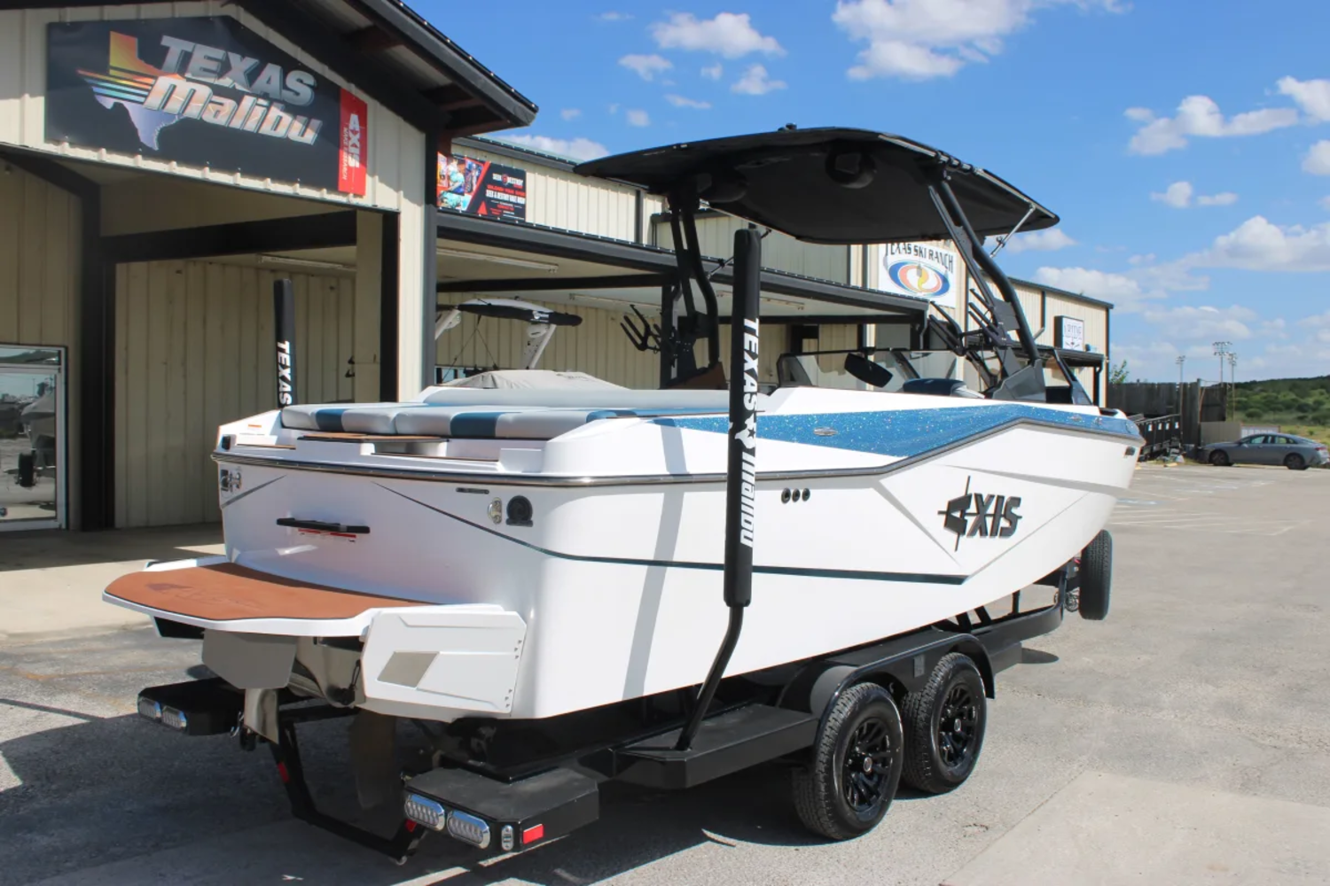 2026 Axis T235