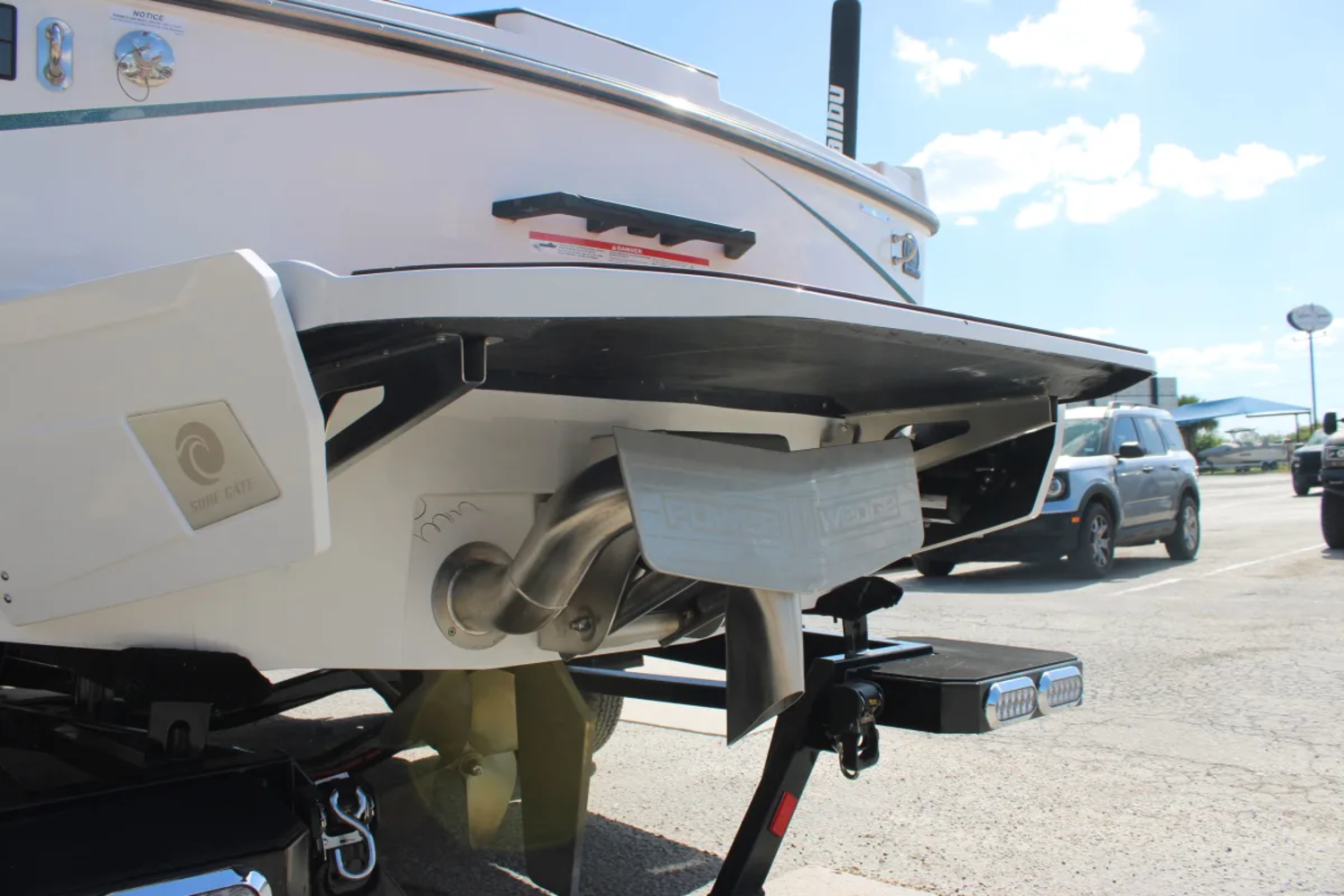 2026 Axis T235