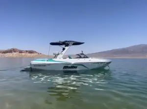 2021-malibu-wakesetter-vlx-143639-image2.webp