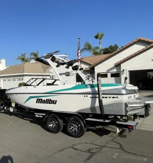 2021-malibu-wakesetter-vlx-143639-image3.webp