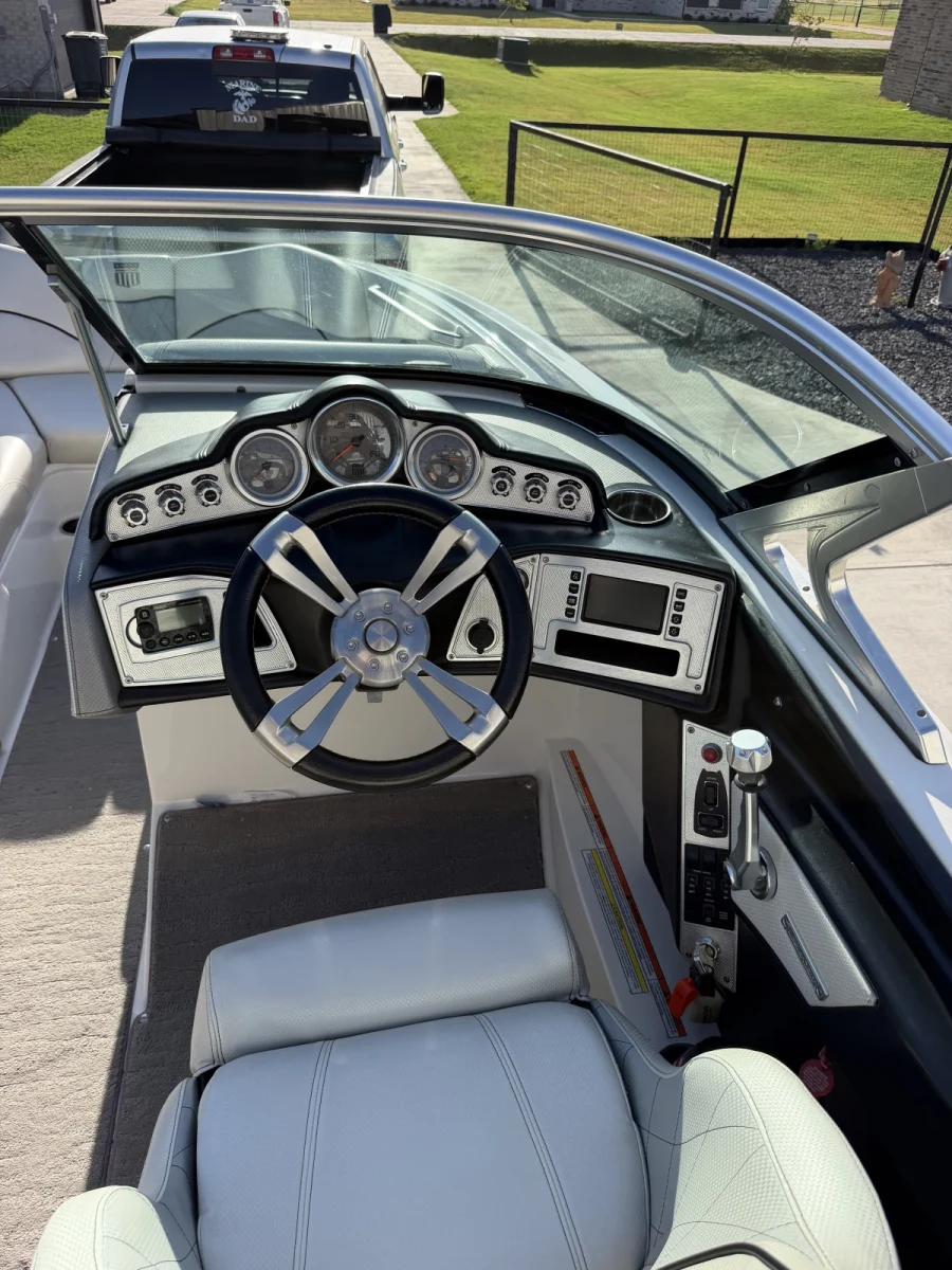 2015-mastercraft-x20-143648-image6.webp