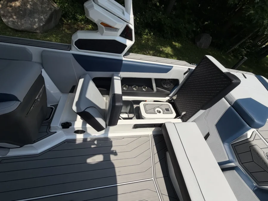 2024-nautique-gs22-143663-image12.webp