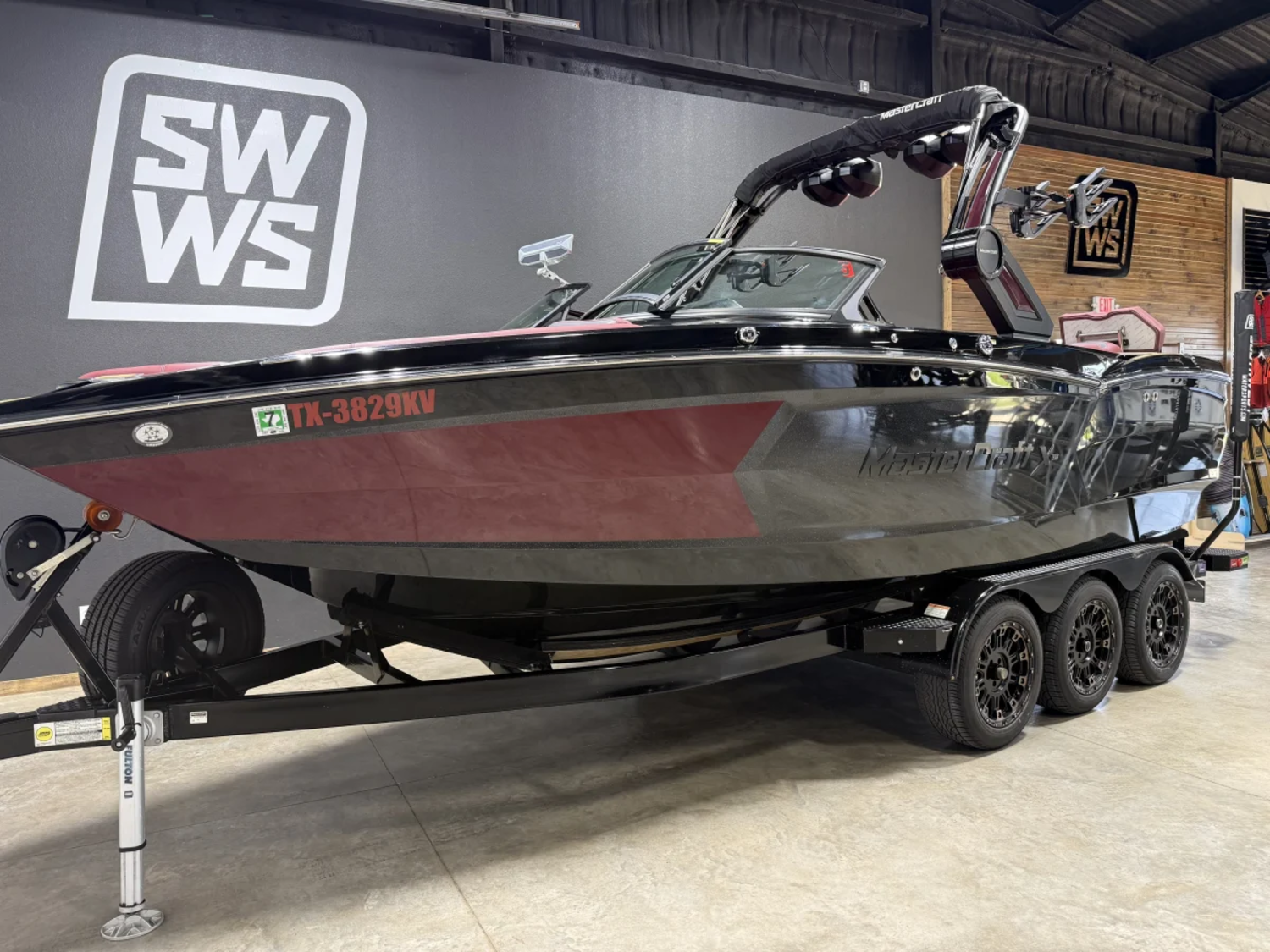 2023 MasterCraft XStarS - Photo Boat