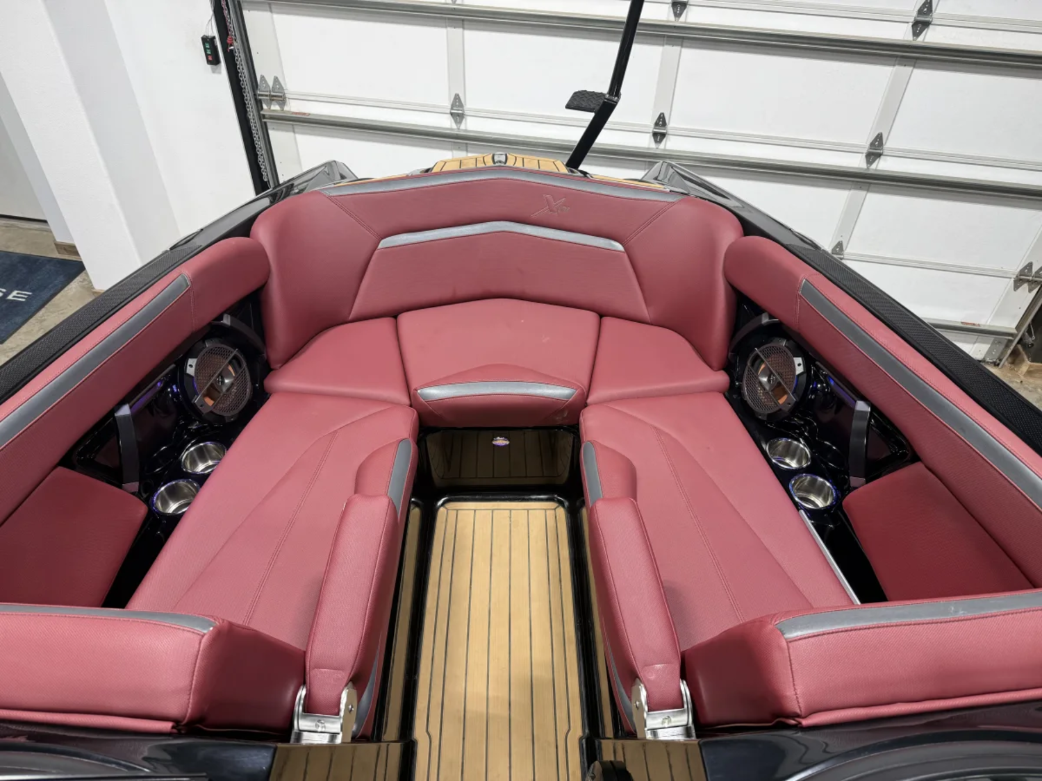 2023 MasterCraft XStarS - Photo Boat