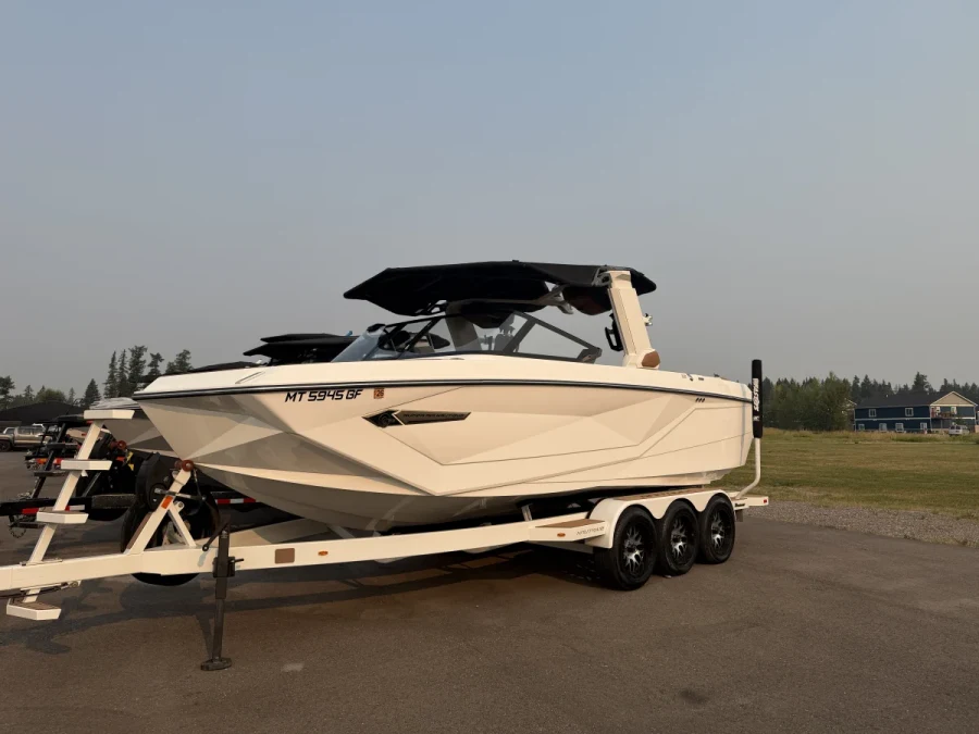 2022-nautique-g23-143669-image4.webp