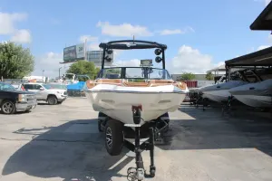 2023-malibu-wakesetter-24-mxz-143670-image2.webp