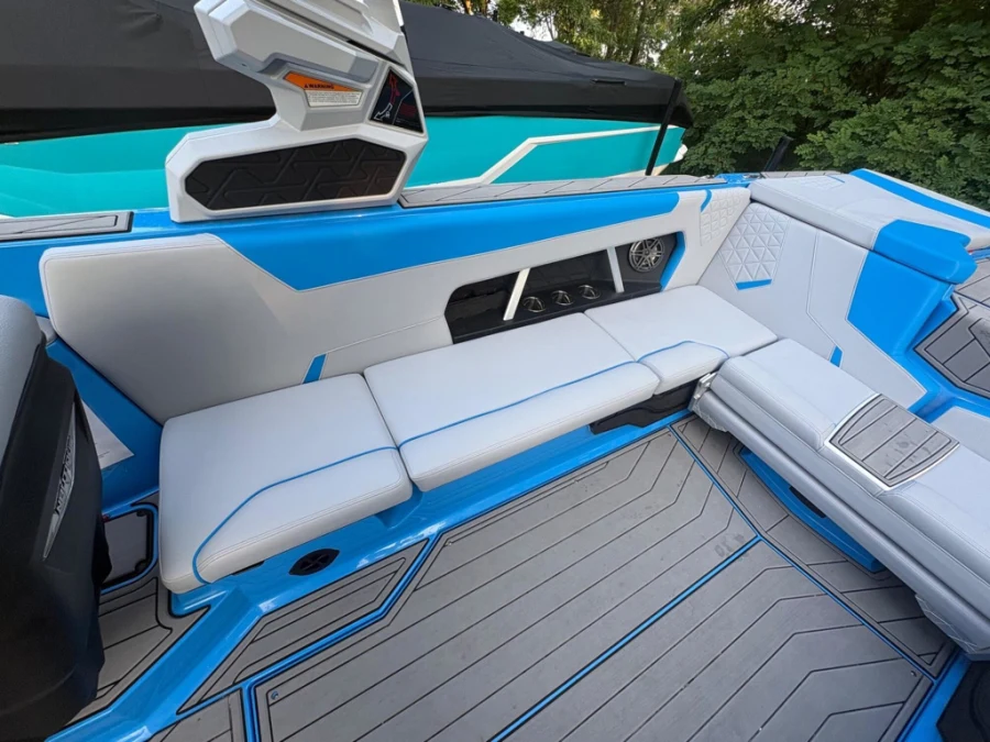 2026-nautique-gs24-143672-image11