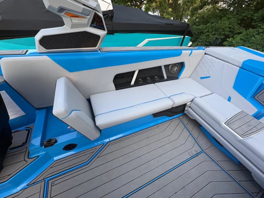 2026-nautique-gs24-143672-image12