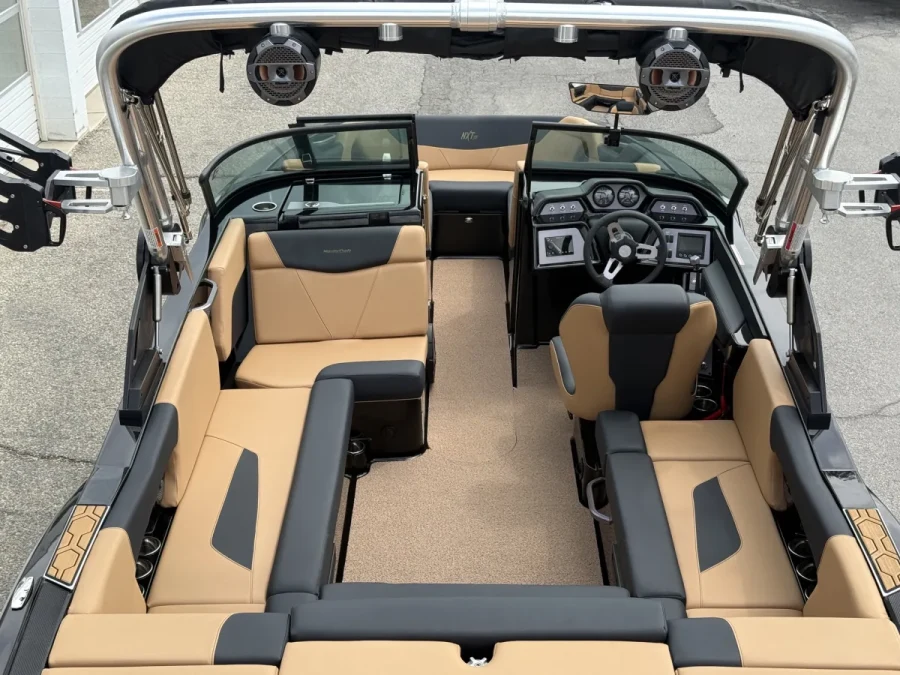 2023-mastercraft-nxt22-143677-image10.webp