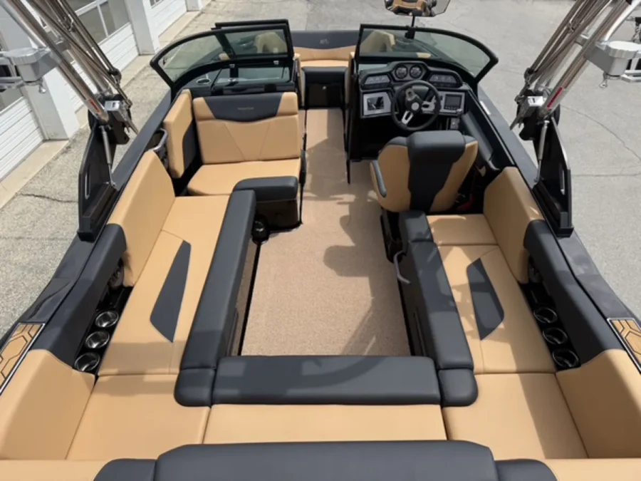 2023-mastercraft-nxt22-143677-image15.webp