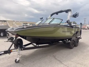 2023-mastercraft-nxt22-143677-image3.webp