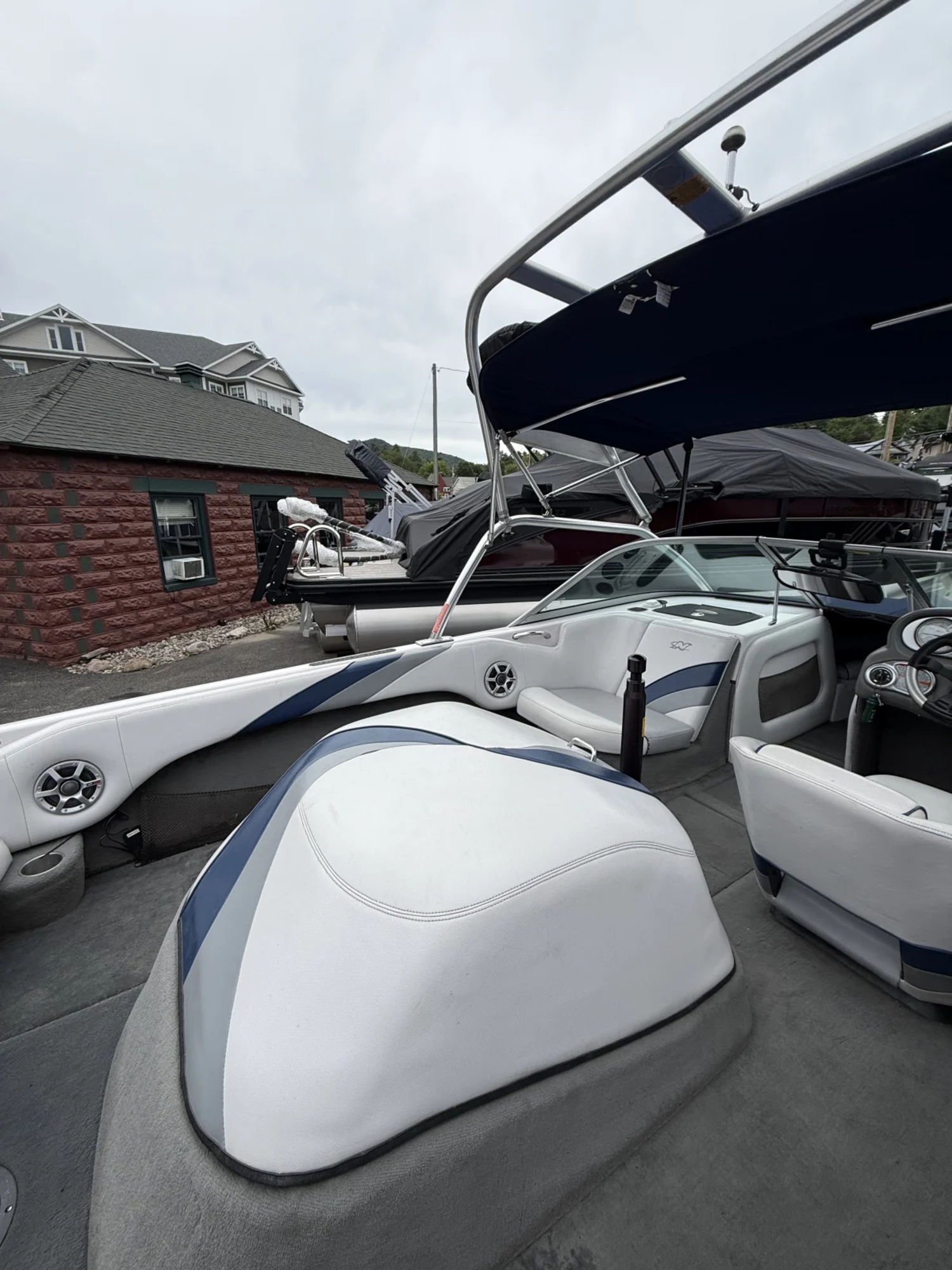 2006 Nautique 206