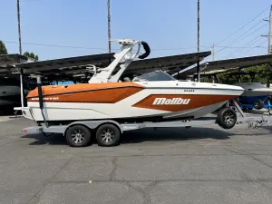 2025-malibu-wakesetter-22-mxz-143684-image5.webp