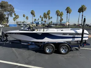 2000-nautique-ski-nautique-196-143687-image8.webp