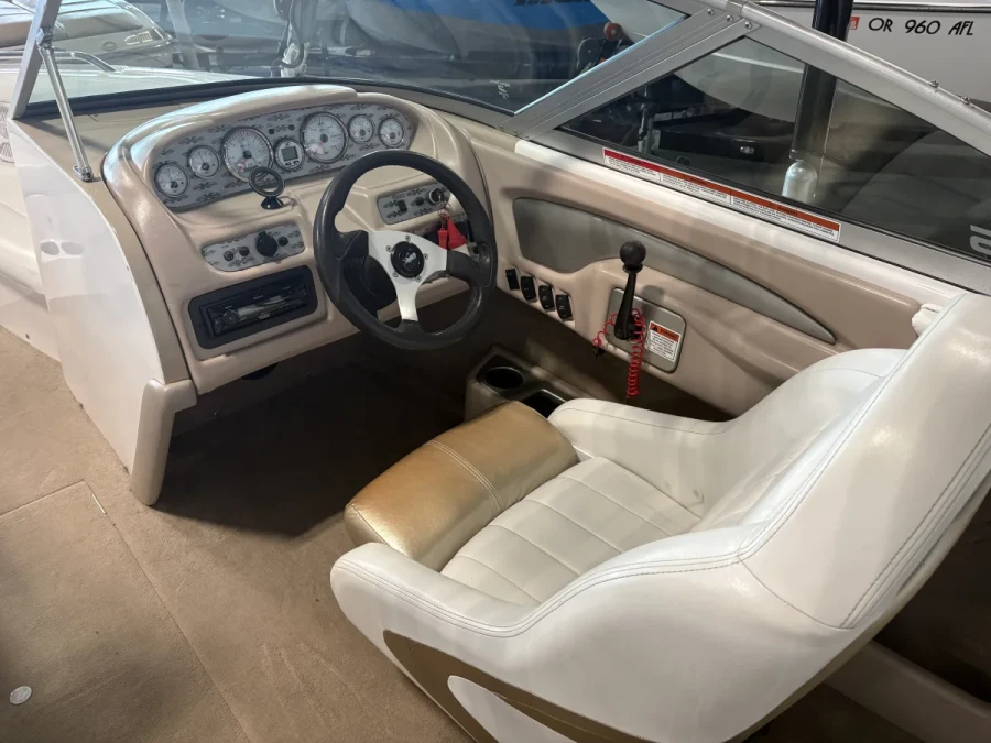 2001-mastercraft-maristar-210-143694-image9.webp